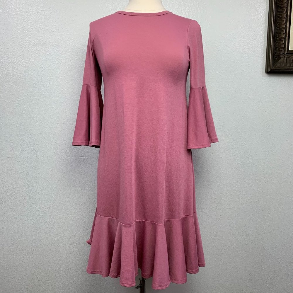 NWOT LuLaRoe Maurine Mauve Dress Ruffle Bell Sleeve Stretch Size XXS‎